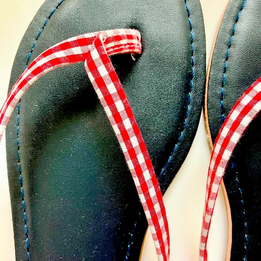 J. Crew Gingham Flip Flops – Red and White